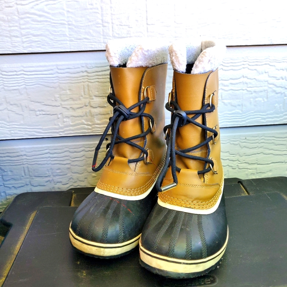 Sorel heavy weather boots - Picture 4 of 9